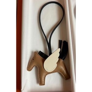 Authentic Hermès Rodeo Pegasus Charm PM